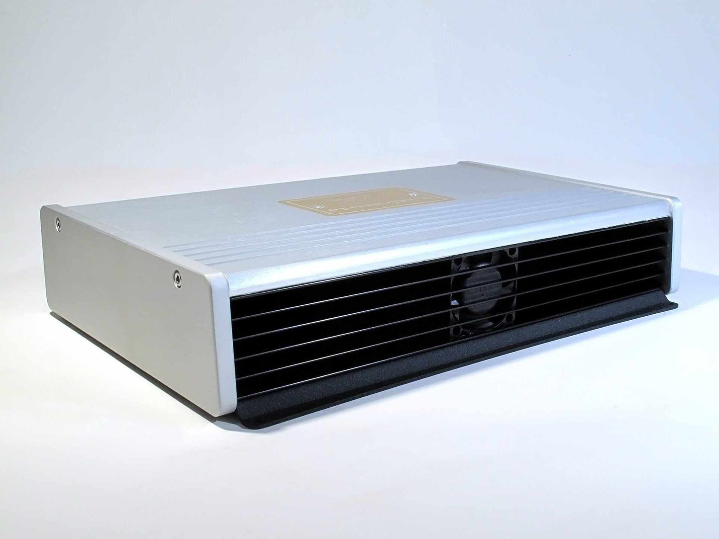 QUATTROCENTO - Four Channel Amplifier