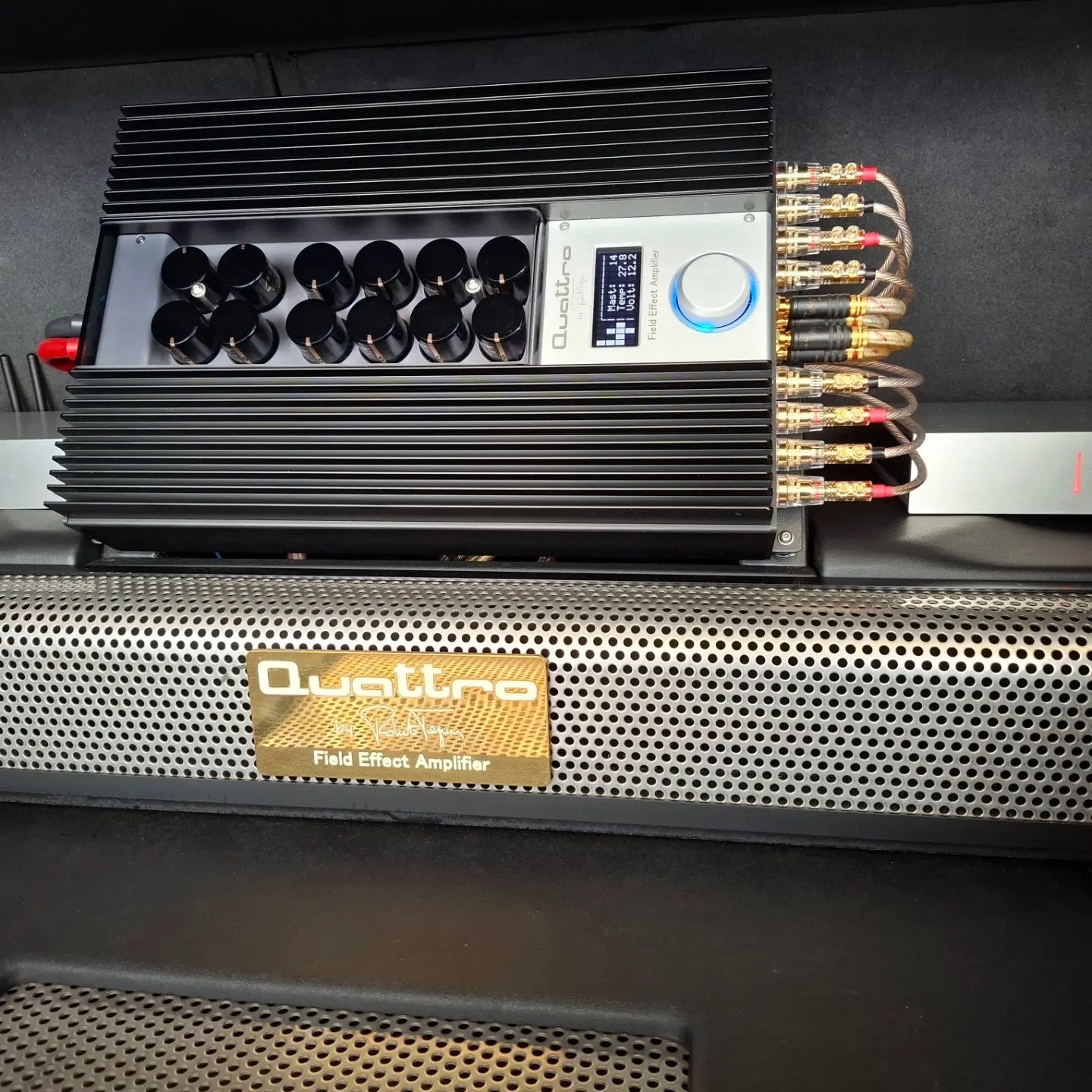 Quattro - Four Channel Amplifier